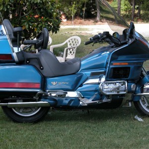 Electric Blue Honda Goldwing as Seen on our Testimonials.